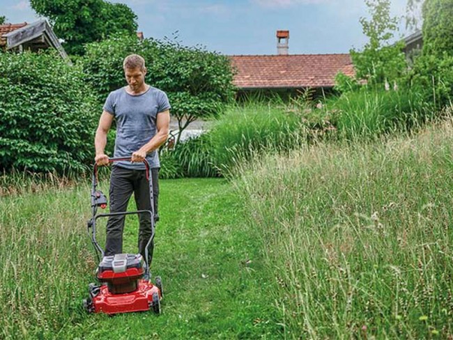 Аккумуляторная бесщеточная мульчирующая газонокосилка Einhell GE-CM 36/48 Li M-Solo (3413054) Аккумуляторная бесщеточная мульчирующая газонокосилка Einhell GE-CM 36/48 Li M-Solo (3413054)