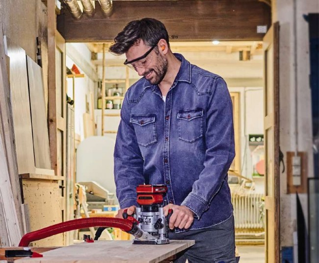 Фрезер акумуляторний безщітковий Einhell TP-RO 18 Li BL - Solo (4350411) Фрезер акумуляторний безщітковий Einhell TP-RO 18 Li BL - Solo (4350411)