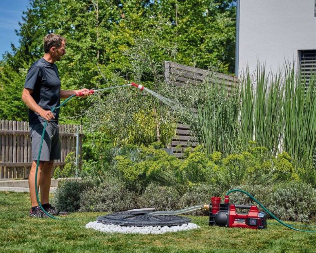 Насос садовый аккумуляторный Einhell AQUINNA 36/38 F LED (4180410) Насос садовый аккумуляторный Einhell AQUINNA 36/38 F LED (4180410)