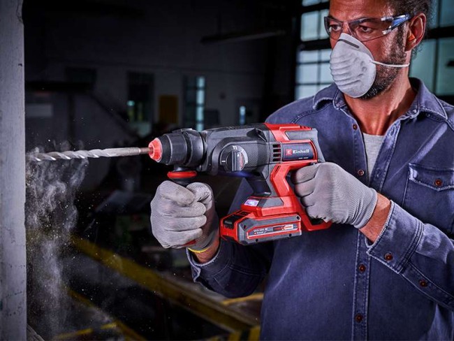 Набір перфоратор Einhell TE-HD 18/20 Li - Solo + зарядний пристрій і акумулятор 18V 4,0 Ah (4514260, 4512042) Набір перфоратор Einhell TE-HD 18/20 Li - Solo + зарядний пристрій і акумулятор 18V 4,0 Ah (4514260, 4512042)