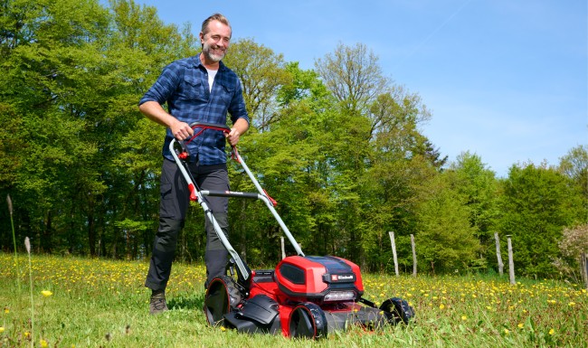 Акумуляторна безщіткова  газонокосарка Einhell GP-CM 36/52 S Li BL (4x4.0Ah), 52 см (3413327)