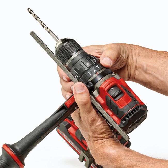 Набір ударний безщітковий акумуляторний шуруповерт Einhell TP-CD 18/120 Li-i BL + Starter-Kit 2.5 Аh (4514310, 4512097) Набір ударний безщітковий акумуляторний шуруповерт Einhell TP-CD 18/120 Li-i BL + Starter-Kit 2.5 Аh (4514310, 4512097)