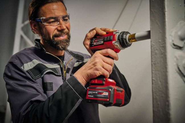 Набір ударний гайковерт безщітковий Einhell IMPAXXO 18/450 - Solo + зарядний пристрій і акумулятор 18V 4,0 Ah (4510070, 4512042) Набір ударний гайковерт безщітковий Einhell IMPAXXO 18/450 - Solo + зарядний пристрій і акумулятор 18V 4,0 Ah (4510070, 4512042)