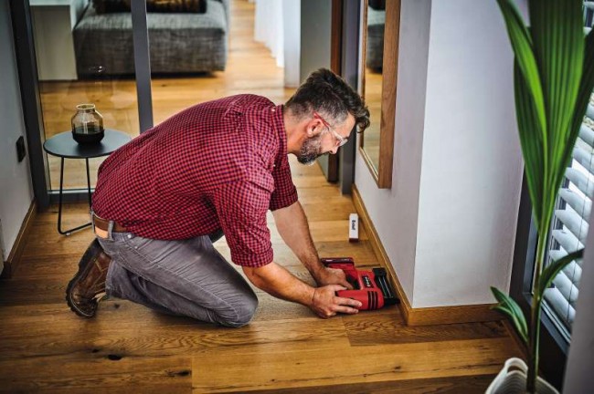 Набір степлер акумуляторний Einhell TE-CN 18 Li - Solo + зарядний пристрій і акумулятор 18V 2,5 Ah (4257790,4512097) Набір степлер акумуляторний Einhell TE-CN 18 Li - Solo + зарядний пристрій і акумулятор 18V 2,5 Ah (4257790,4512097)