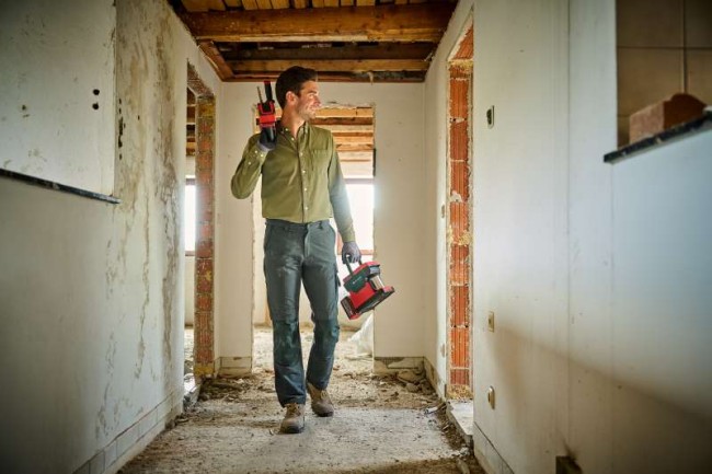 Кофеварка аккумуляторная Einhell TE-CF 18 Li-Solo (4609990) Кофеварка аккумуляторная Einhell TE-CF 18 Li-Solo (4609990)