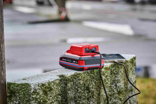 Аккумуляторный адаптер для зарядки USB-устройств Einhell TC-CP 18 Li USB A/C-Solo (4514148) Аккумуляторный адаптер для зарядки USB-устройств Einhell TC-CP 18 Li USB A/C-Solo (4514148)