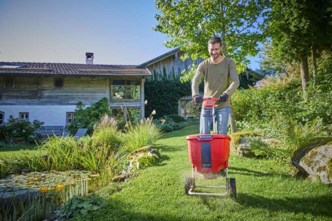 Разбрасыватель/сеялка аккумуляторная Einhell GE-SR 18/22 Li-Solo (3415430) Разбрасыватель/сеялка аккумуляторная Einhell GE-SR 18/22 Li-Solo (3415430)