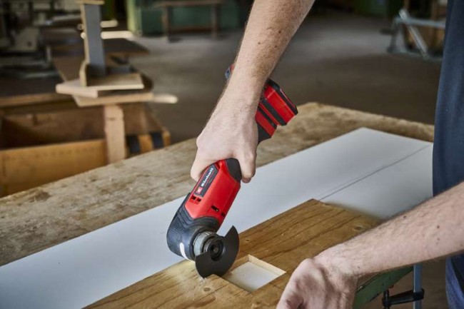 Багатофункціональний інструмент акумуляторний безщітковий Einhell TP-MG 18 Li BL - Solo (4465190) Багатофункціональний інструмент акумуляторний безщітковий Einhell TP-MG 18 Li BL - Solo (4465190)