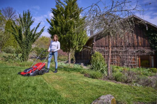 Газонокосарка електрична Einhell GC-EM 1600/37 (3400080) Газонокосарка електрична Einhell GC-EM 1600/37 (3400080)