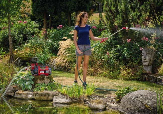 Насос садовый аккумуляторный Einhell AQUINNA 18/30 F LED (4180430) Насос садовый аккумуляторный Einhell AQUINNA 18/30 F LED (4180430)