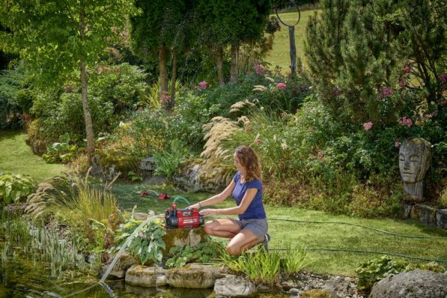 Насос садовый аккумуляторный Einhell AQUINNA 18/28 (4180440) Насос садовый аккумуляторный Einhell AQUINNA 18/28 (4180440)