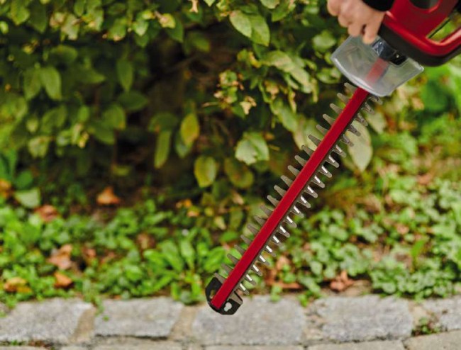 Кущоріз акумуляторний Einhell GC-CH 18/50 Li-Solo (3410945) Кущоріз акумуляторний Einhell GC-CH 18/50 Li-Solo (3410945)