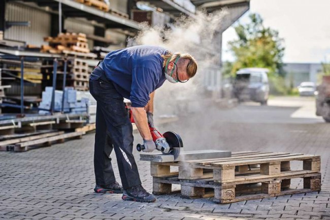 Угловая бесщеточная шлифмашина Einhell AXXIO 36/230 Q - Solo (4431160) Угловая бесщеточная шлифмашина Einhell AXXIO 36/230 Q - Solo (4431160)