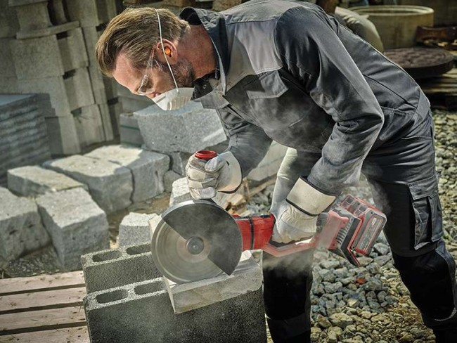 Угловая бесщеточная шлифмашина Einhell AXXIO 36/230 Q - Solo (4431160) Угловая бесщеточная шлифмашина Einhell AXXIO 36/230 Q - Solo (4431160)