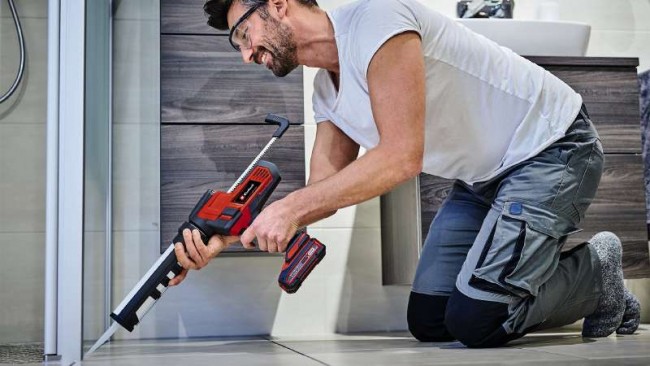 Пистолет для герметика аккумуляторный Einhell TE-SG 18/10 Li - Solo (4522250) Пистолет для герметика аккумуляторный Einhell TE-SG 18/10 Li - Solo (4522250)