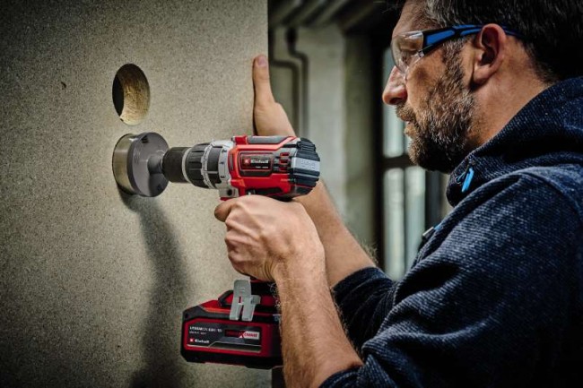 Набор ударный шуруповерт бесщеточный Einhell TP-CD 18/60 Li-i BL Solo+ зарядное устройство и аккумулятор 18V 2,5 Ah (4514205, 4512097) Набор ударный шуруповерт бесщеточный Einhell TP-CD 18/60 Li-i BL Solo+ зарядное устройство и аккумулятор 18V 2,5 Ah (4514205, 4512097)