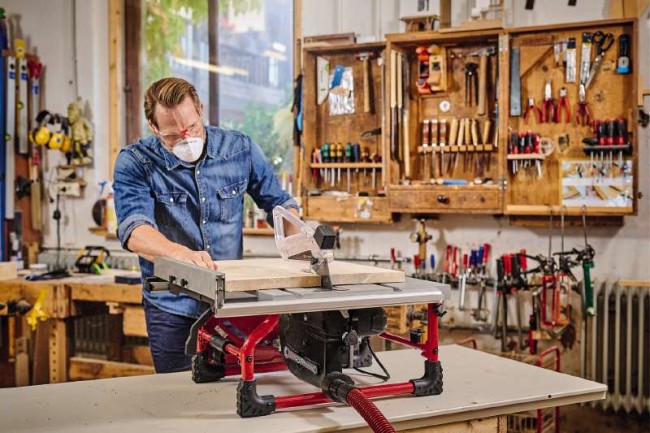 Пила циркулярная настольная Einhell TE-TS 254 T (4340430) Пила циркулярная настольная Einhell TE-TS 254 T (4340430)